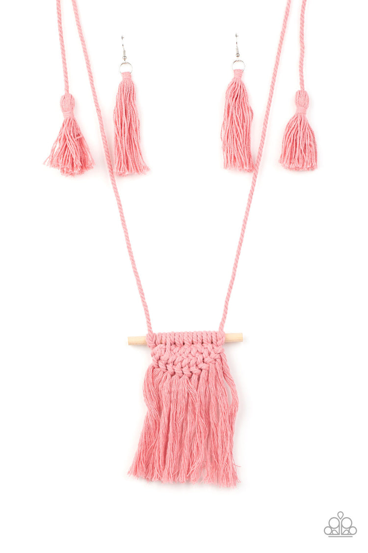 Between You and MACRAME - Pink 1433