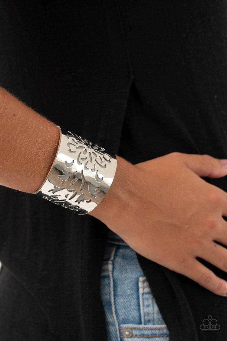 Get Your Bloom On - Silver 1516