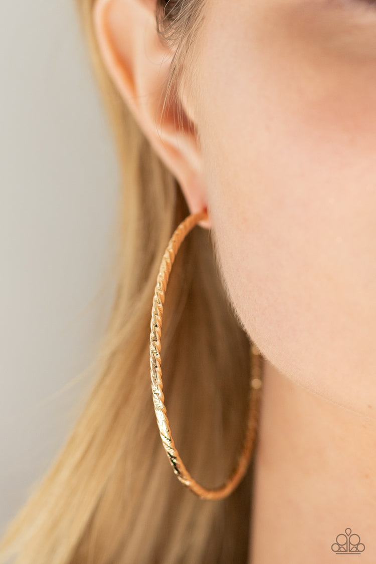 Voluptuous Volume - Gold 1686