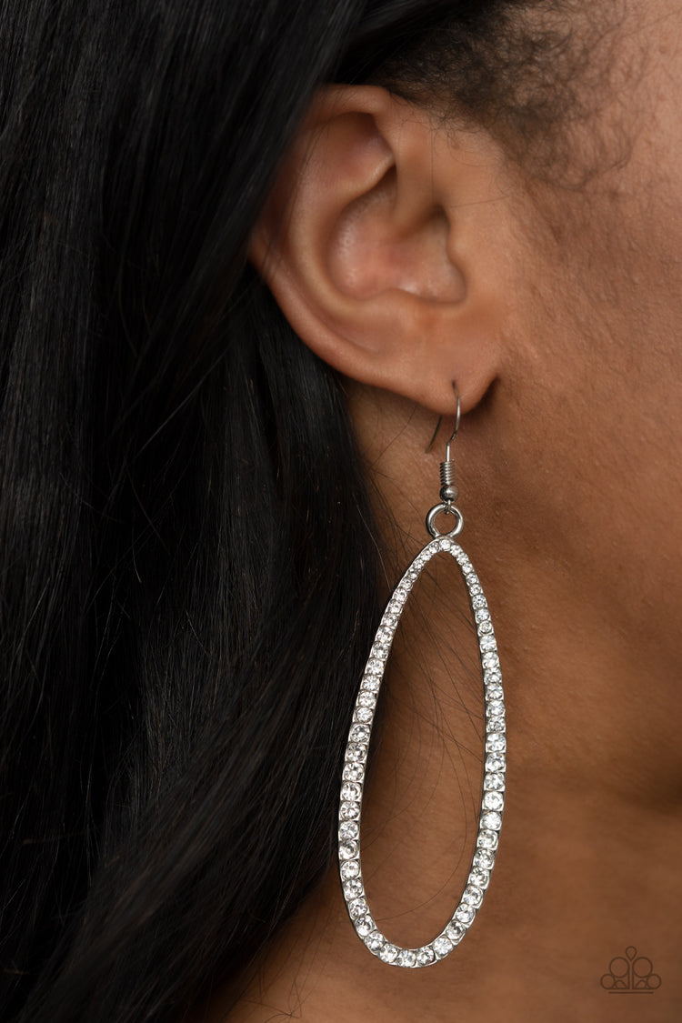 Dazzling Decorum - White 1721