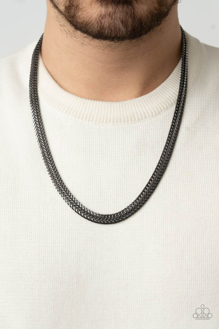 Extra Extraordinary - Black 1825