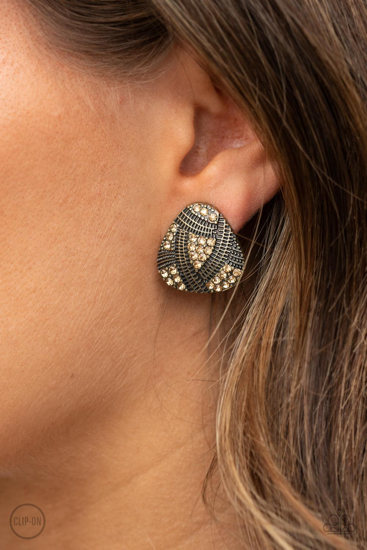 Gorgeously Galleria - Brass 1743
