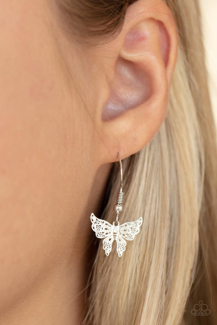 Bountiful Butterflies - White 1894