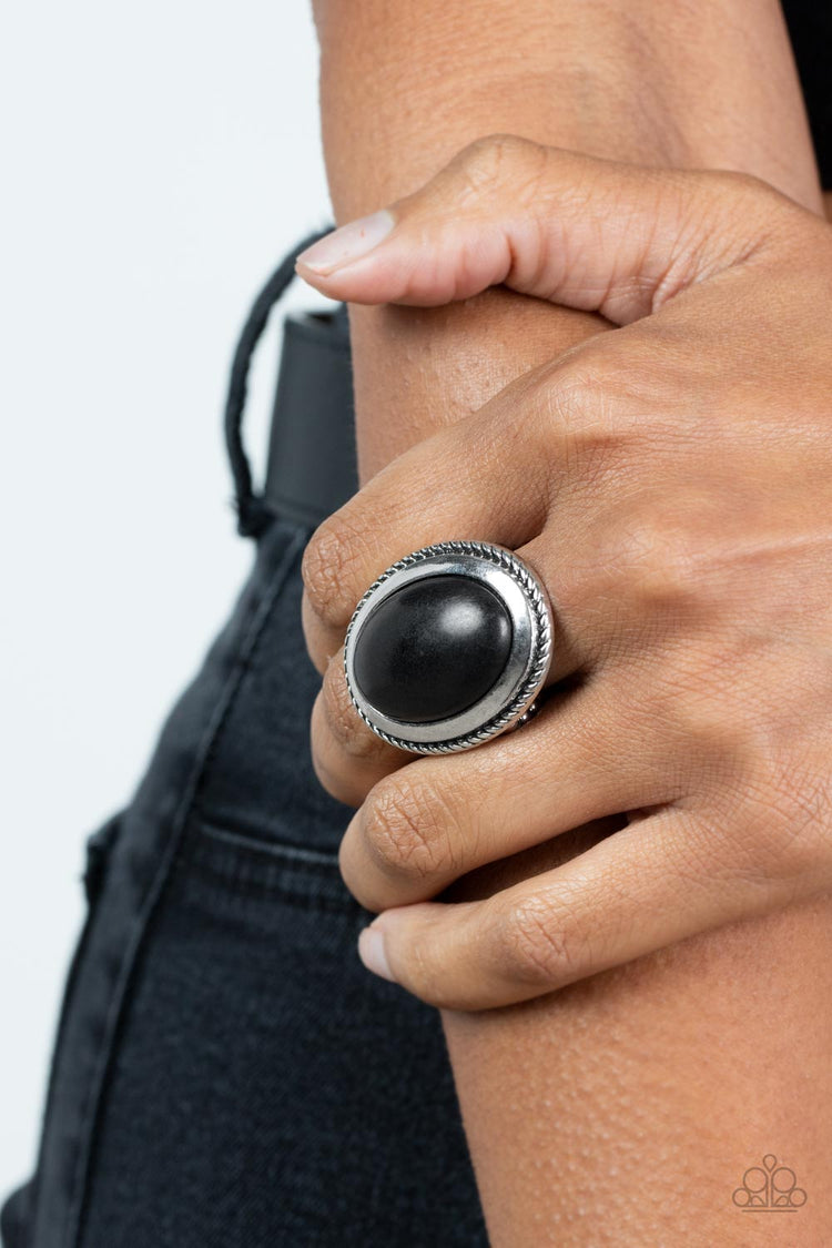 Canyon Sanctuary - Black 1932