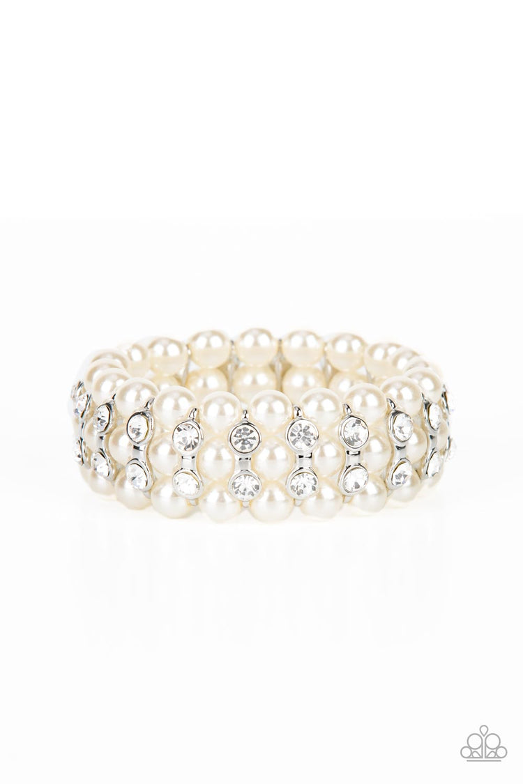 Eiffel Tower Elegance - White 0090