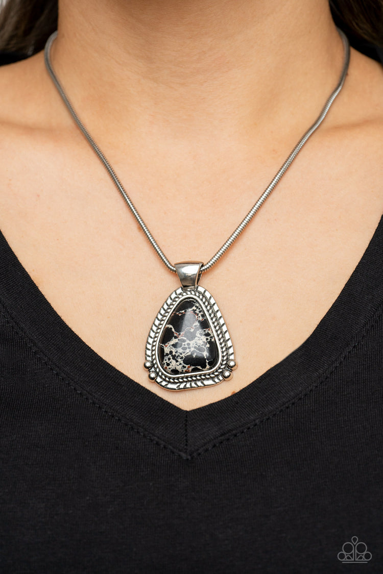 Artisan Adventure - Black 1968