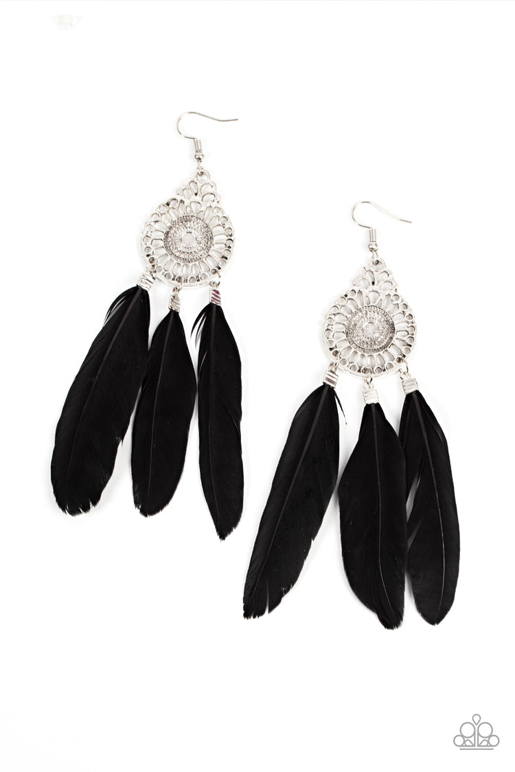 Pretty in PLUMES - Black 0042