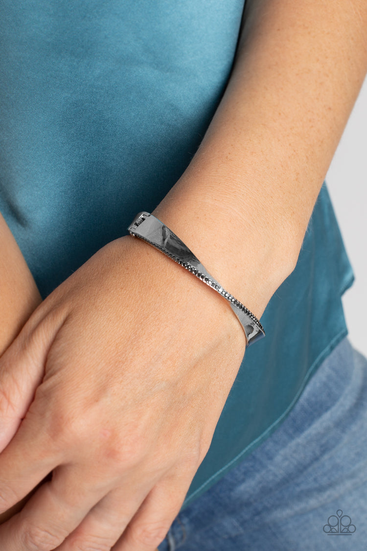 Artistically Adorned - Silver 0251