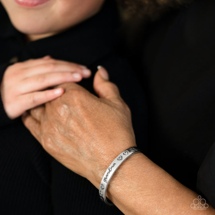 A Grandmothers Love - Silver 0224