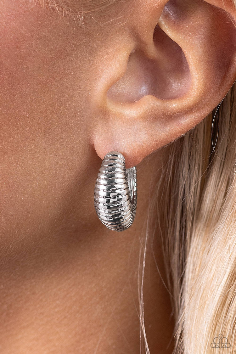 Textured Tenure - Silver 0267