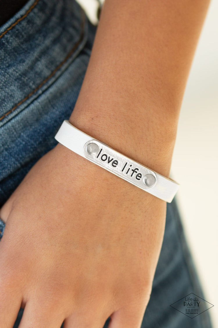 Love Life - White 0218