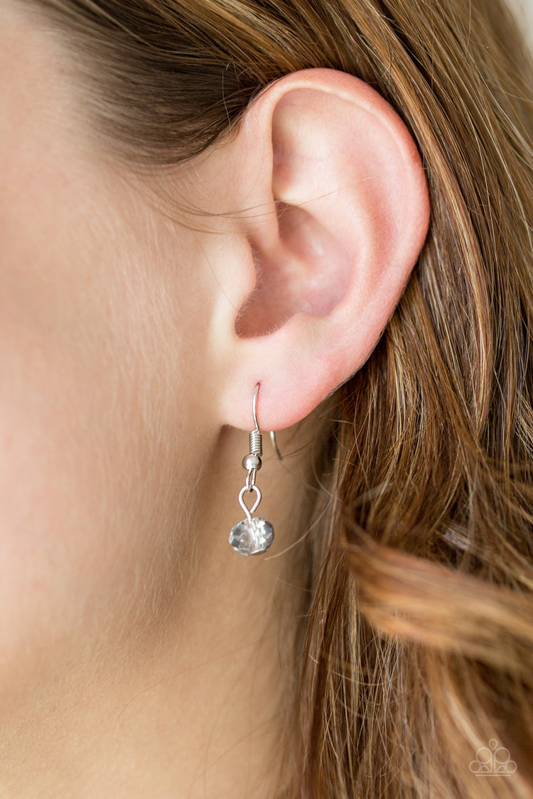 Extravagant Elegance - Silver 0152