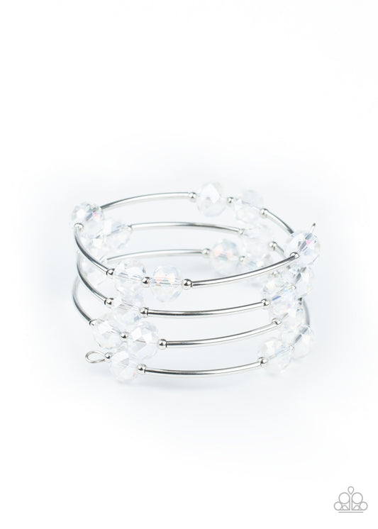 Dreamy Demure - White