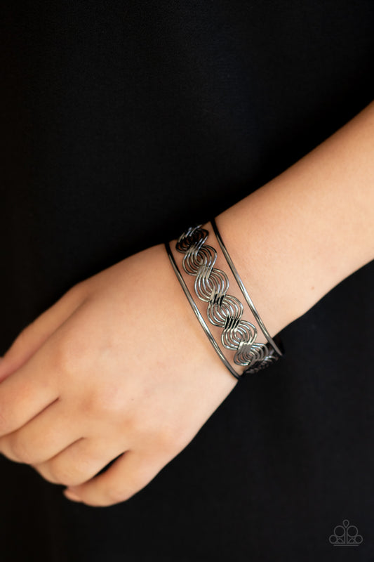 WEAVE An Impression - Black `1627