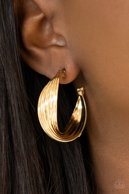 Curves In All The Right Places - Gold 1747