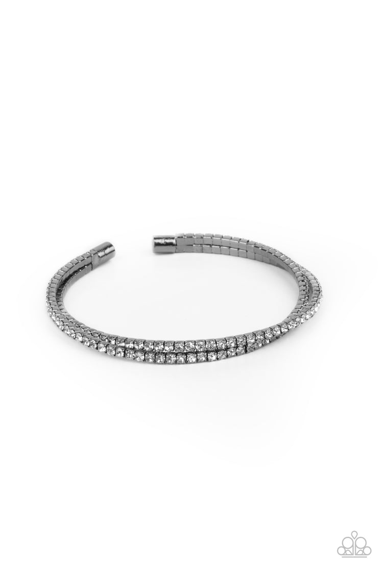 Iridescently Intertwined - Black 1633