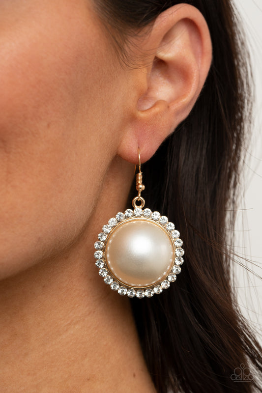 Esteemed Elegance - Gold 1680