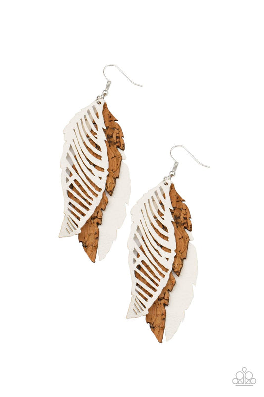 WINGING Off The Hook - White1737