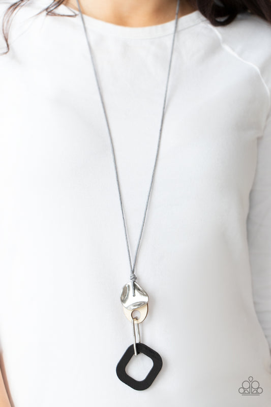 Top Of The WOOD Chain - Black 1791