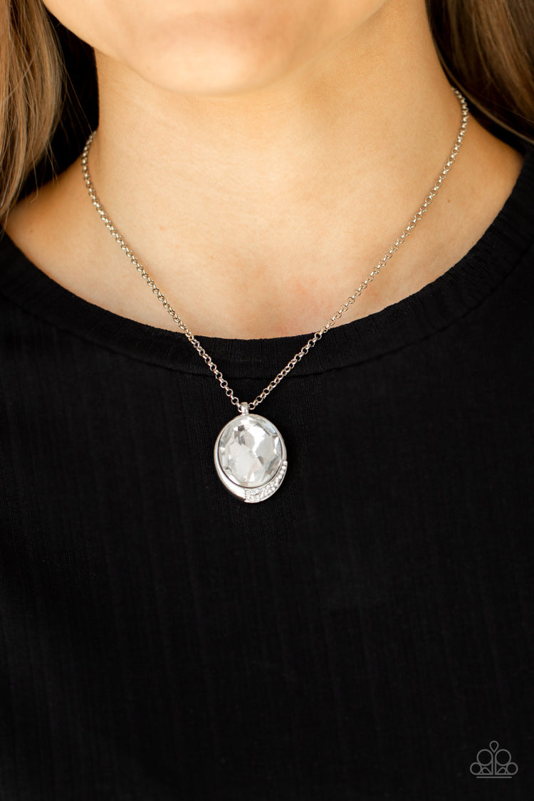 Fashion Finale - White 1878