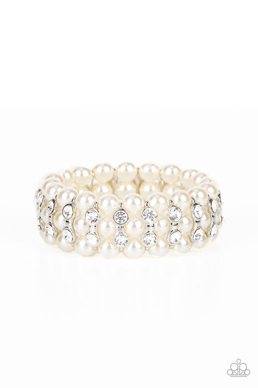 Eiffel Tower Elegance - White 0090