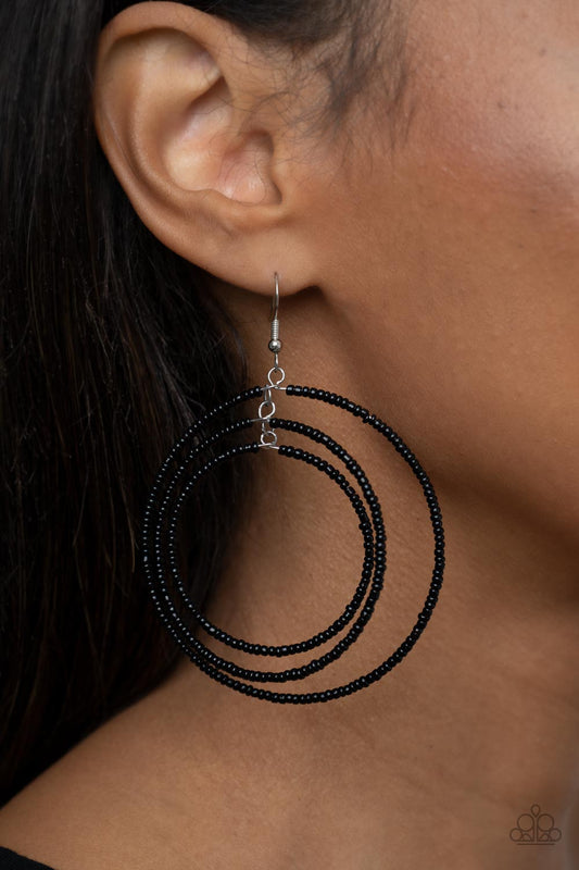 Colorfully Circulating - Black 0059