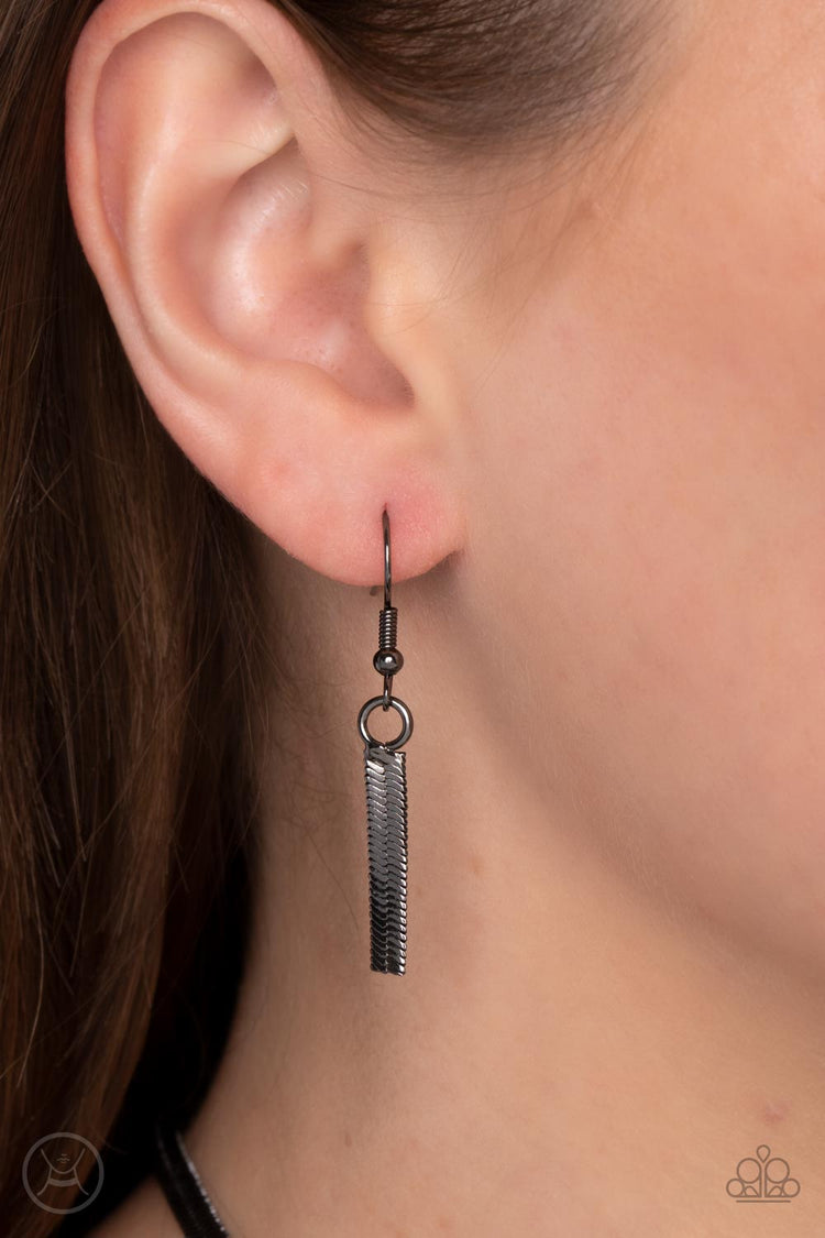 In No Time Flat - Black 0100