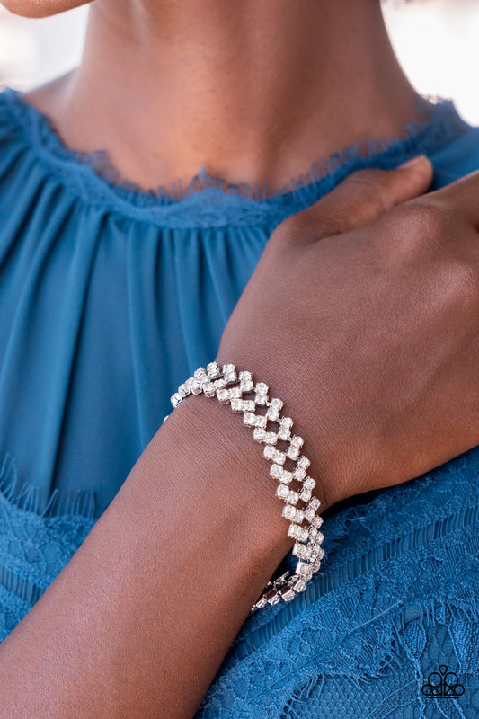 Seize the Sizzle - White 0063
