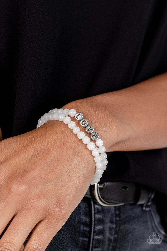 Devoted Dreamer - White 0181