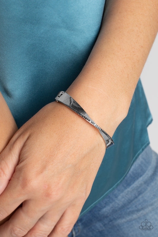 Artistically Adorned - Silver 0251