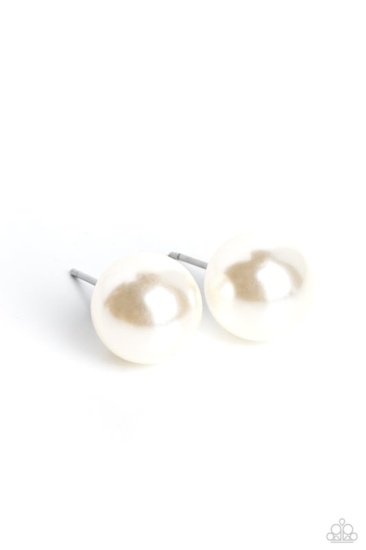 Debutante Details - White Box