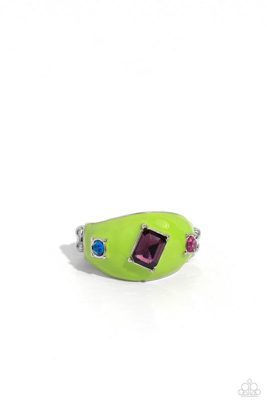 Blinding Behavior - Green 0280