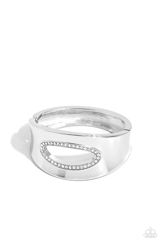 Raised in Radiance - White 0274