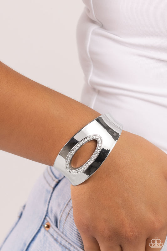 Raised in Radiance - White 0274