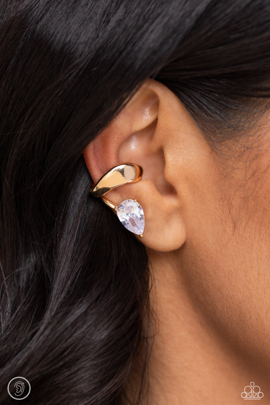 Twisting Teardrop 0357