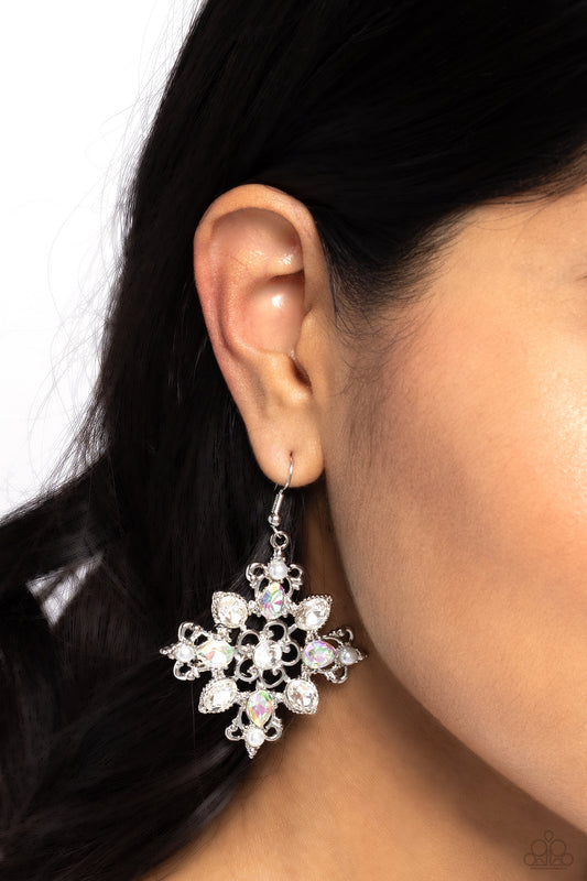Fancy-Free Florals - White 0358